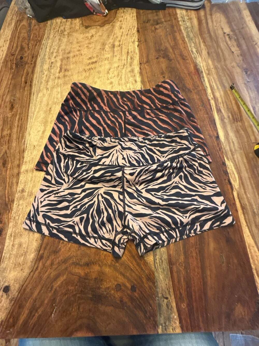 2 I A B 5-Inch No-Ride Activewear Shorts Size 8 Tiger Print animal print